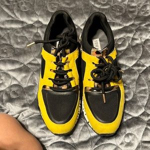 Steve Madden Tennis Shoe